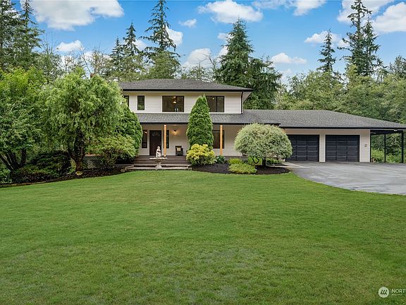2nd image of 16116 70th Avenue NW