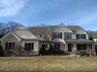 2180 Hearthside Dr SE, Ada, MI 49301