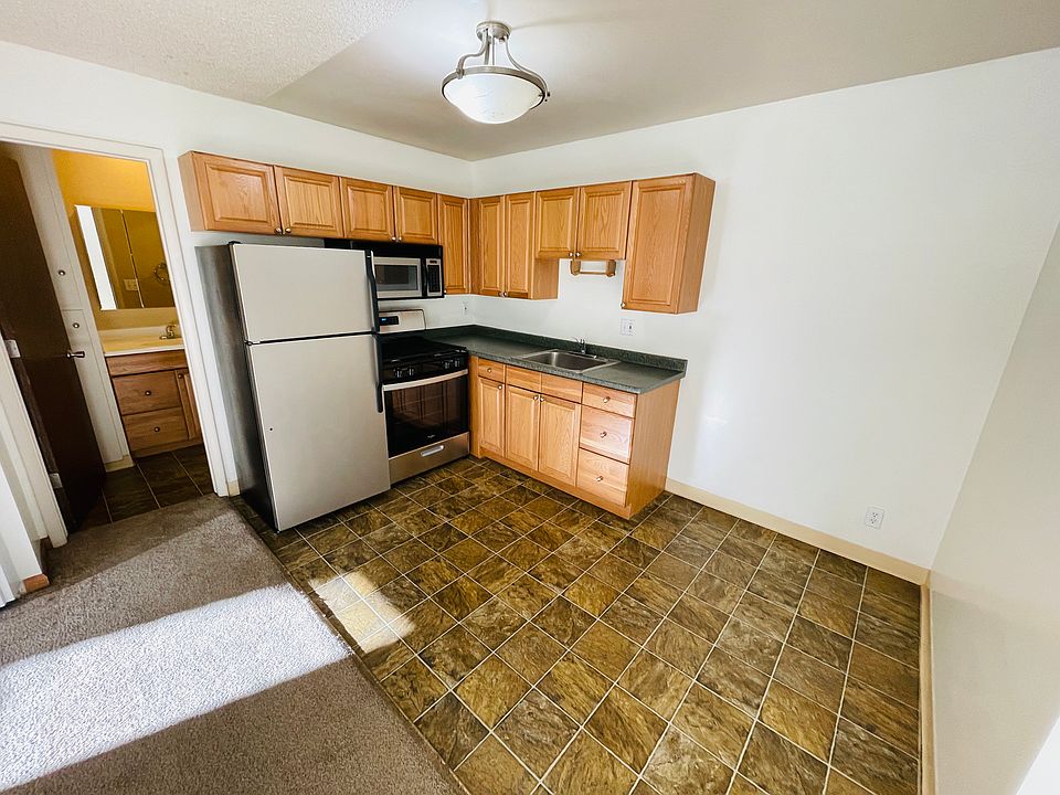 1st image of 3999 Cedar Ave APT 42