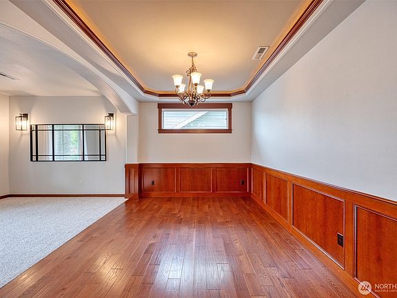 4th image of 17103 138th Avenue E