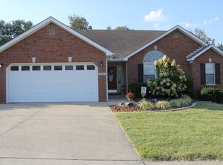 409 Forest Ridge Dr, Frankfort, KY 40601