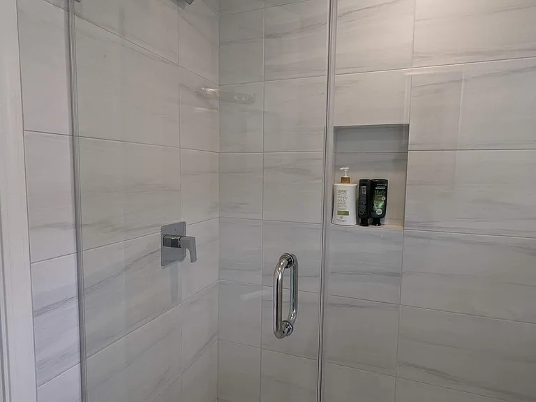 416 Valdez Ave — Photo 3