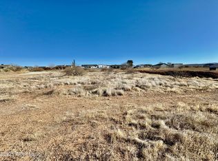 20085 E Prickly Pear Dr, Mayer, AZ 86333