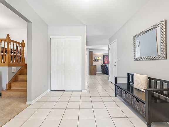 5th image of 415 Cypress Ct