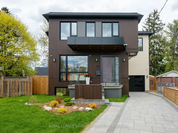 24 Merritt Rd, Toronto, ON M4B 3K5