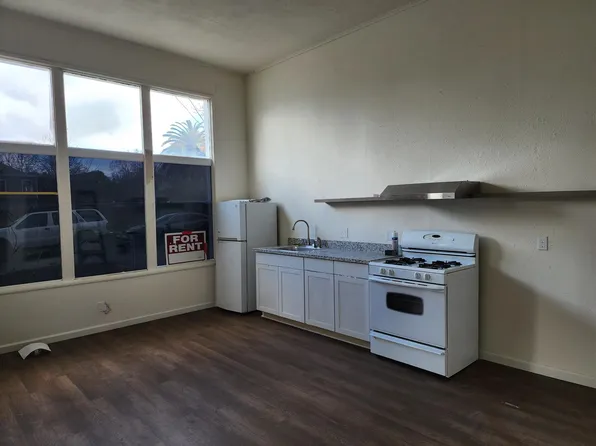 402 Berrellesa St, Martinez, CA 94553