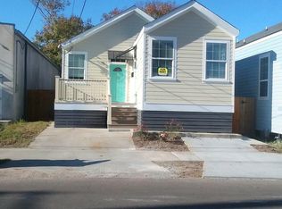 2111 Rousseau St, New Orleans, LA 70130