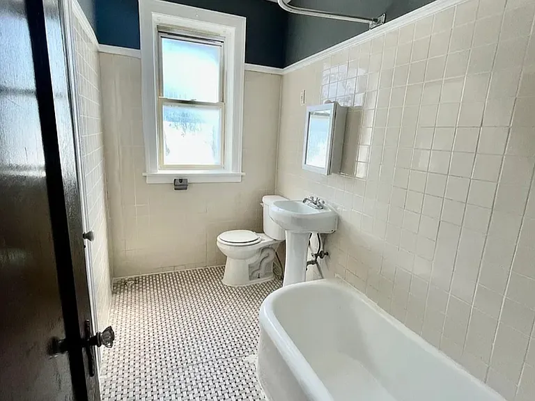 7934 S Kingston Ave #1 — Photo 12