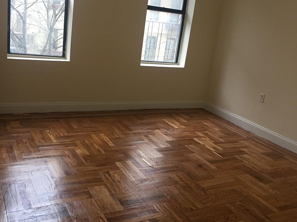 2nd image of 1399 Washington Ave #1