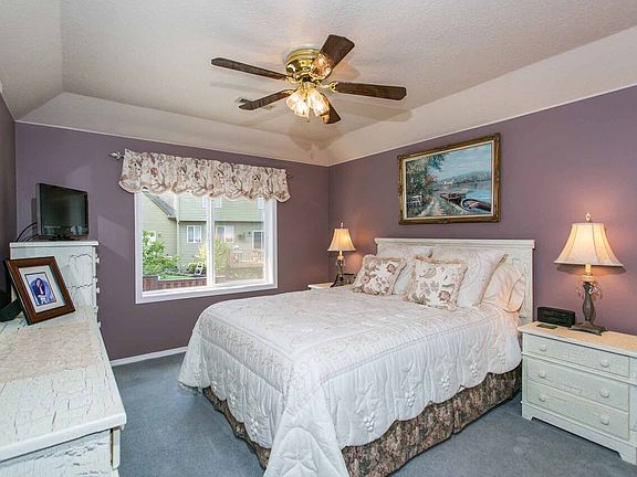 5th image of 13694 SW Lauren Ln
