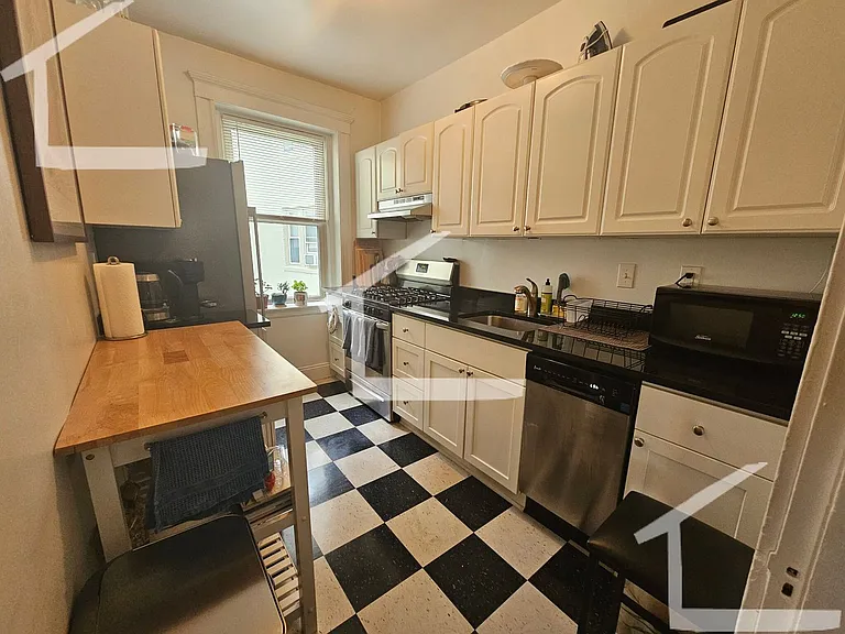 118 Brainerd Rd #3B — Photo 13