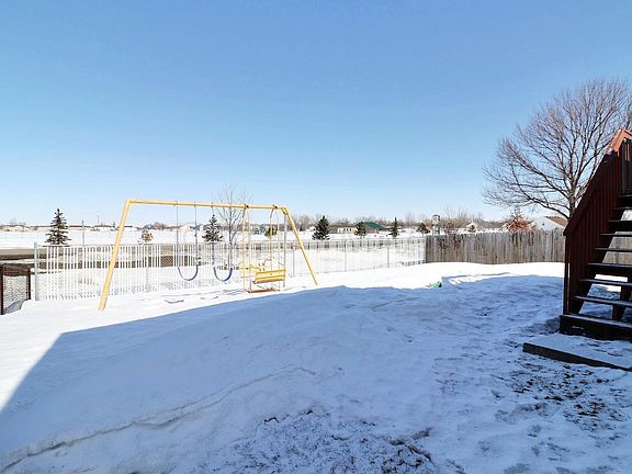 5th image of 1030 Sheyenne Park Pl