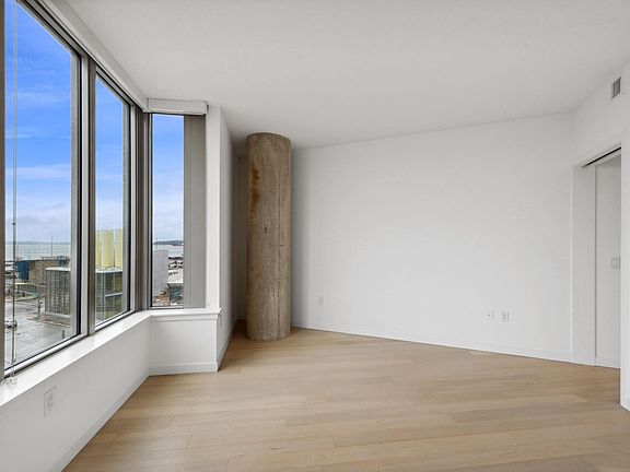 5th image of 569 Occidental Ave S #801