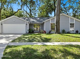 10256 CLASSIC OAK Road N, Jacksonville, FL 32225