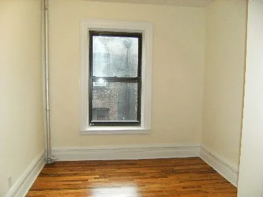 Rented by City Connections Realty | media 18