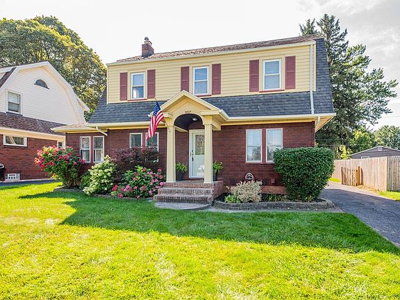 4th image of 2807 Chili Ave