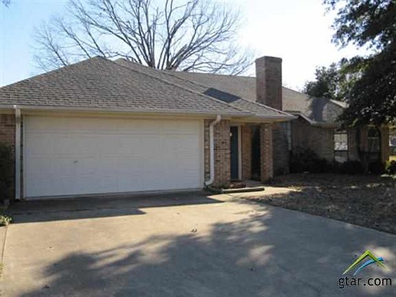 4th image of 603 Highland Oaks St