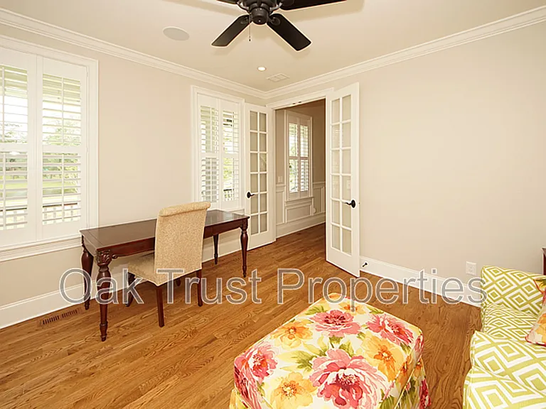 125 Brogun Ln — Photo 7