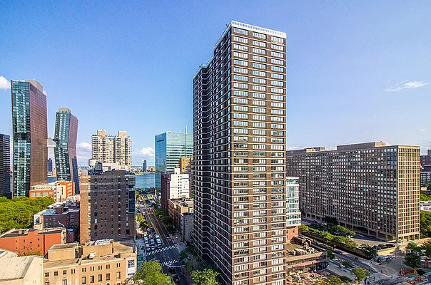 Rented by Mirador Real Estate | media 79