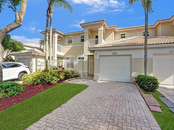 4th image of 17030 NW 22nd Street #17030
