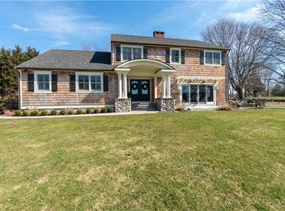 53 Sachem Rd, Tiverton, RI 02878