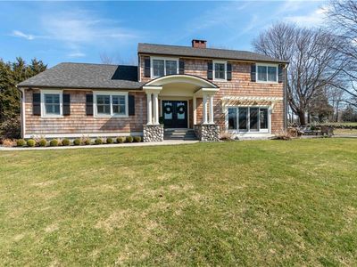 53 Sachem Rd, Tiverton, RI, 02878