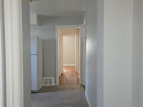 2nd image of 7339 S Sacramento Ave #1