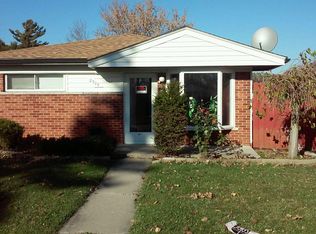 8325 Jewett Ave, Warren, MI 48089