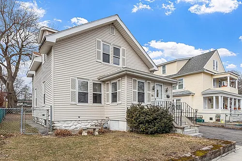 23 Carver St Photo 1