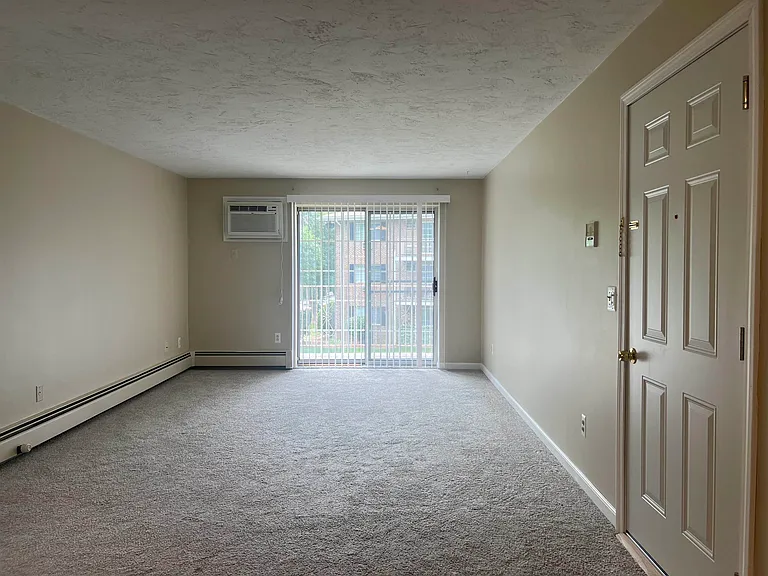 383 Huse Rd #25 — Photo 38