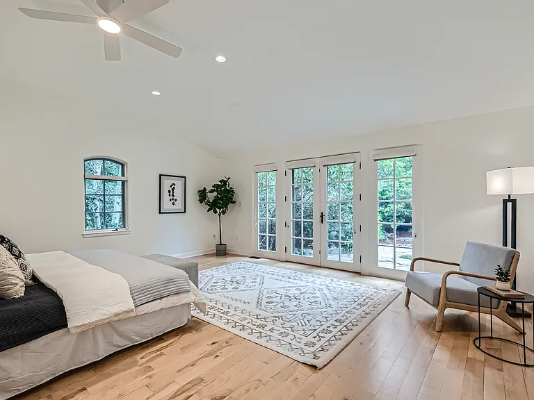 3782 Wonderland Hill Ave — Photo 25