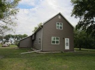 40541 180th St SW, E Grand Forks, MN 56721