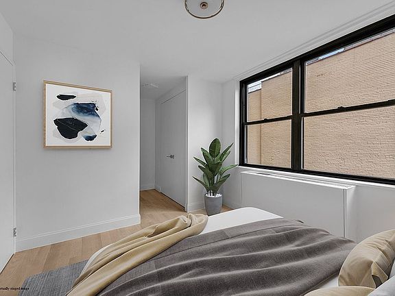 4th image of 201 E 17th St APT 3B