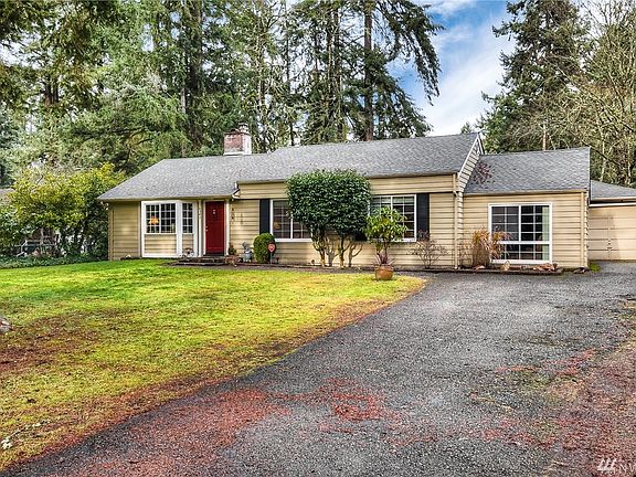 3rd image of 6347 111th St SW