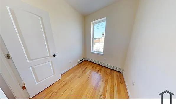 2803 W 20th St #2 — Photo 9