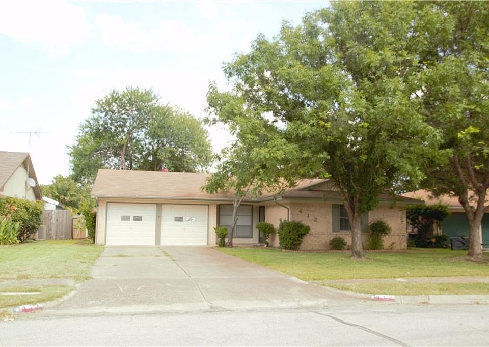 1st image of 412 Highland Park Dr