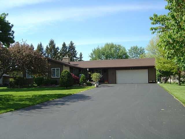 1st image of 113 Pen Creek Dr