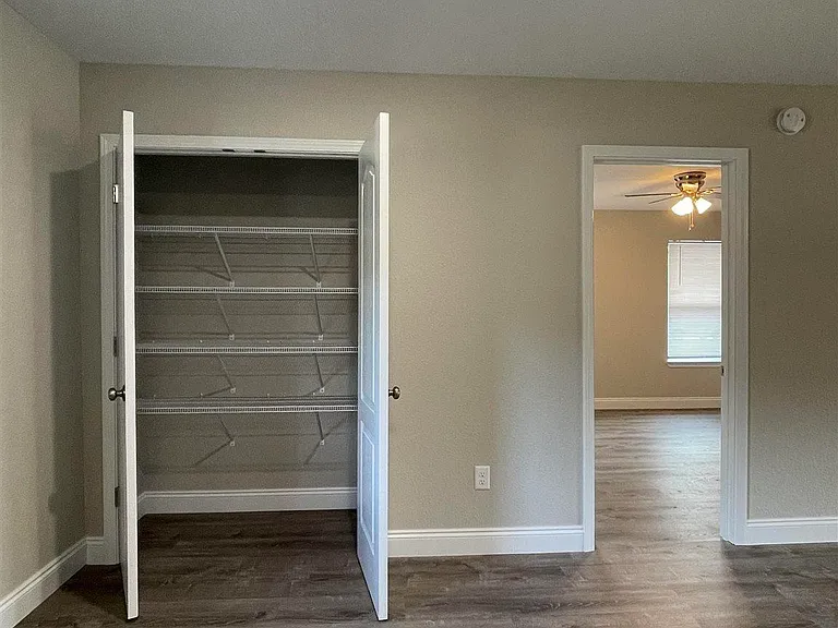 6868 Branding Iron Ln — Photo 10
