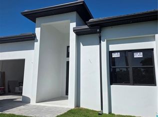 1381 Trail Terrace Dr, Naples, FL 34103