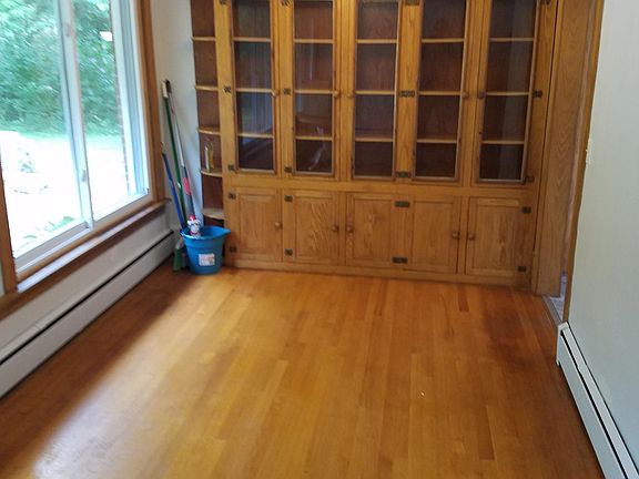 4th image of 202 Cork Dr