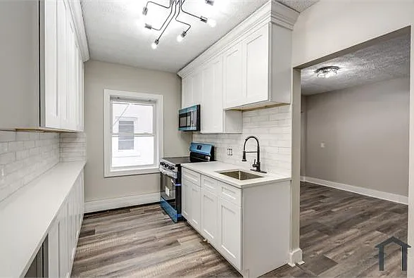 3209 Archwood Ave — Photo 26