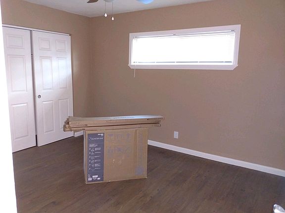 4th image of 3371 Athens St APT 4
