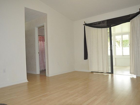 4th image of 5015 NW 24th Ter