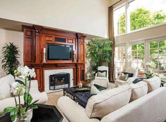 4th image of 11 Chatham Ct #48