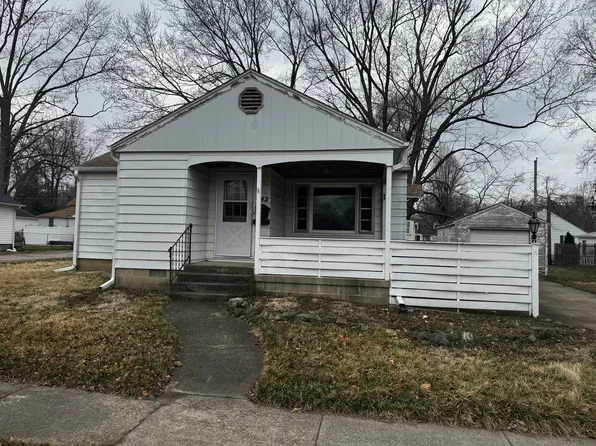 442 S Hamilton St, Monticello, IL 61856