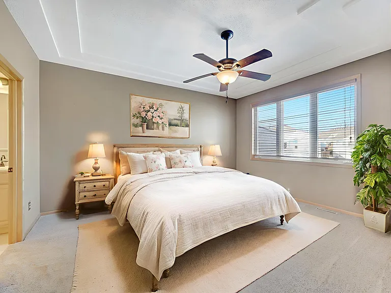 7950 Victoria Way — Photo 24