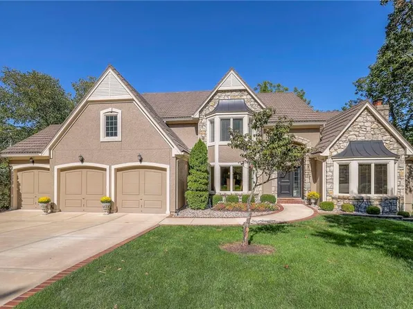 5004 W 126th St, Leawood, KS 66209