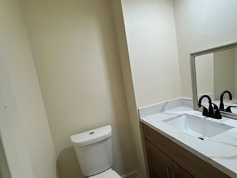 5023 Ridgestone St — Photo 15