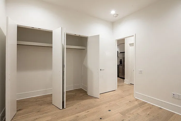 The Julian Apartments — Photo 25