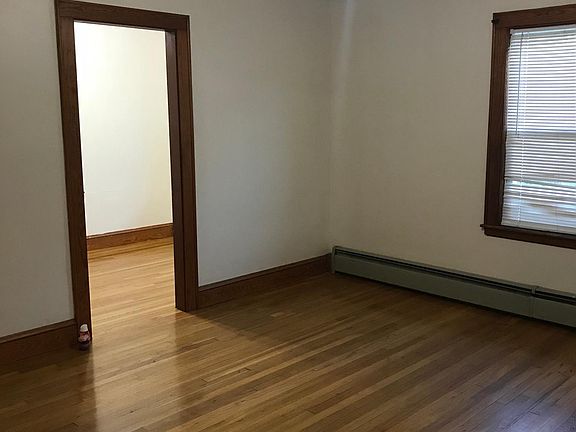 4th image of 26 Sturtevant Ave